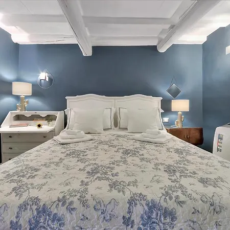 Apartment Santo Spirito Romantic By Mmega Florence